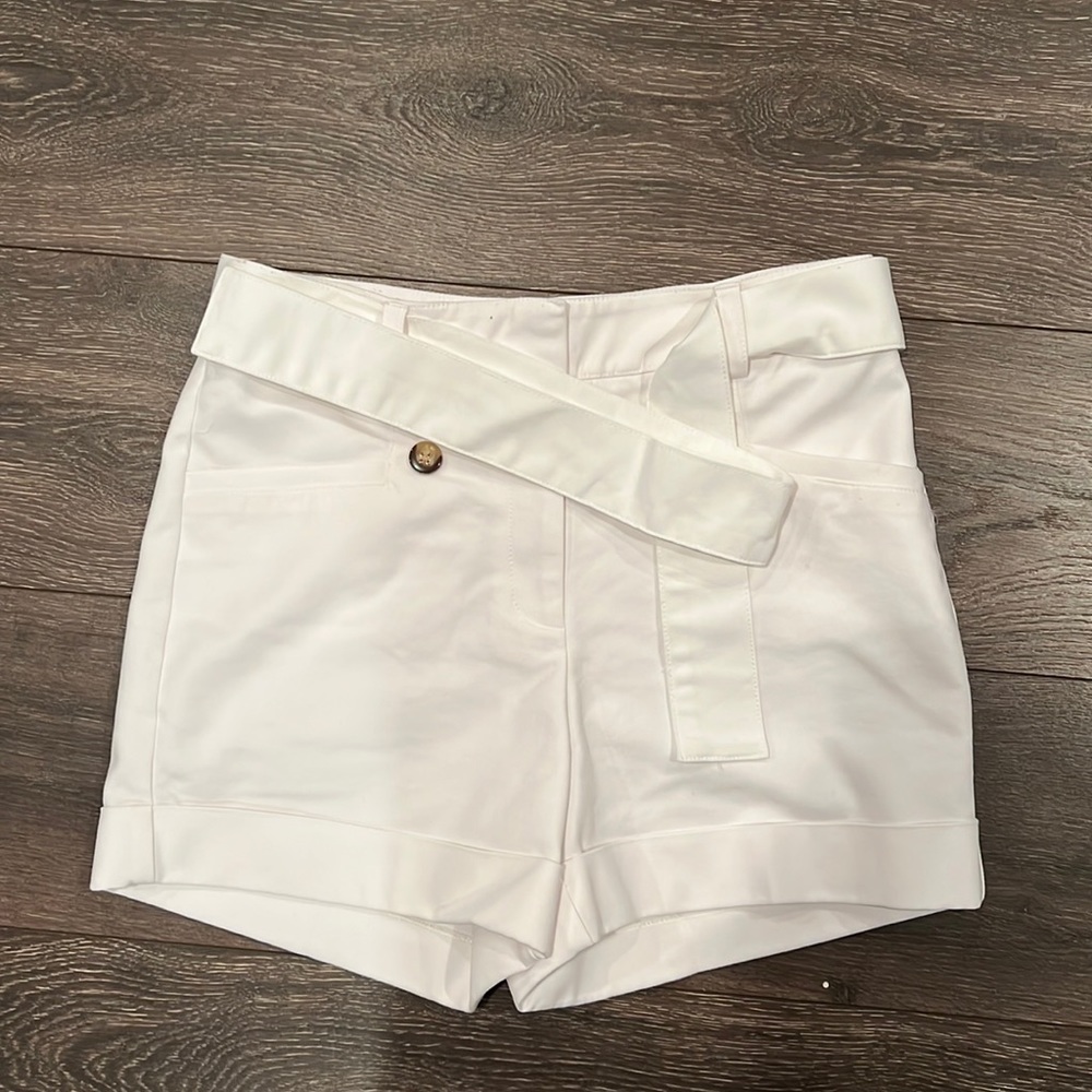 NWOT New York & Co 7th Ave Shorts Size 4